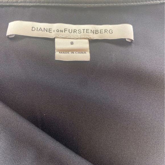 DIANE von FURSTENBERG Rita Two Way Black Leather Pencil Skirt Size 8 - Picture 4 of 8